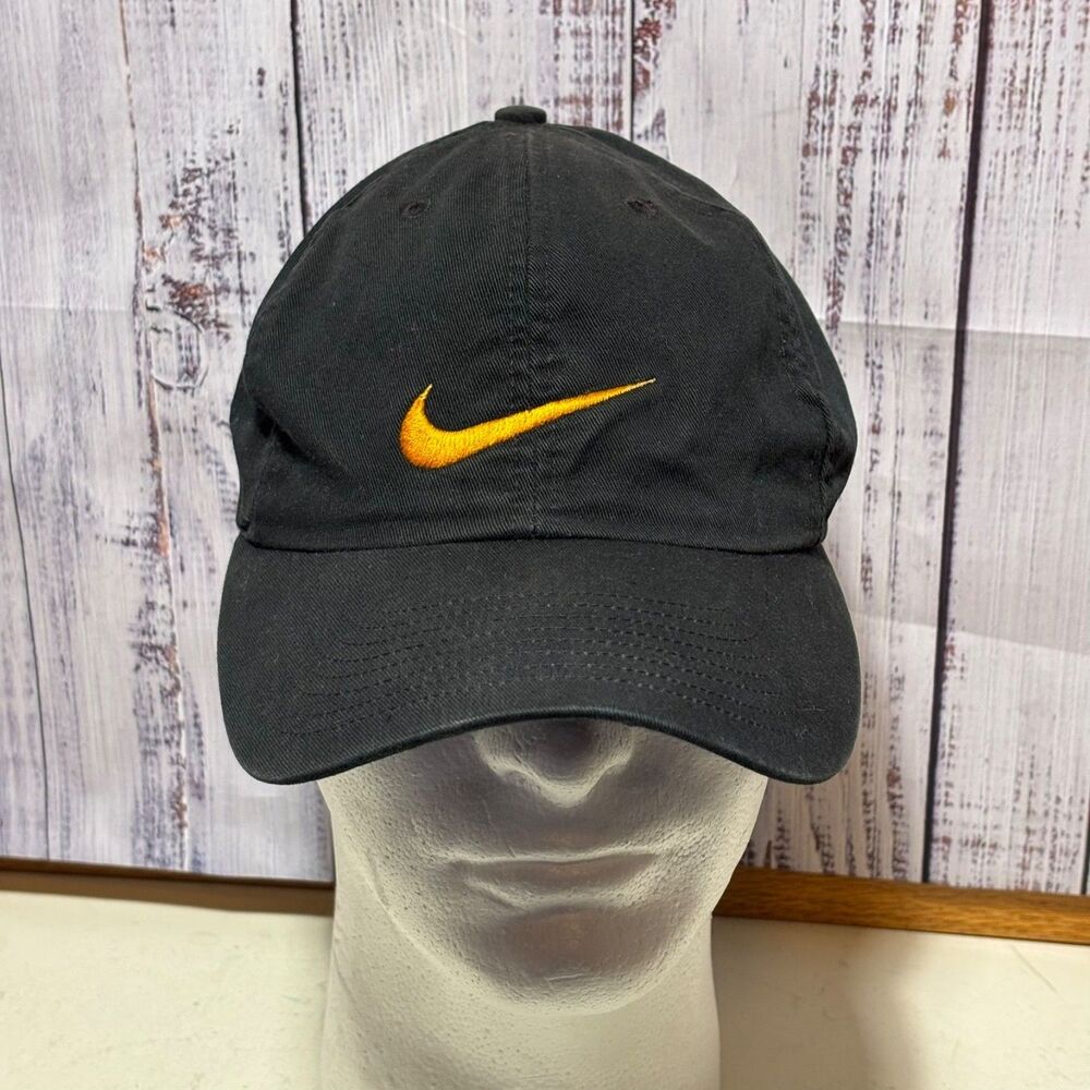 VINTAGE 90'S NIKE YELLOW SWOOSH SNAPBACK  Baseball Cap Black Metal Logo Strap